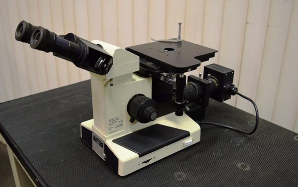 Inverted Metallurgical Microscope