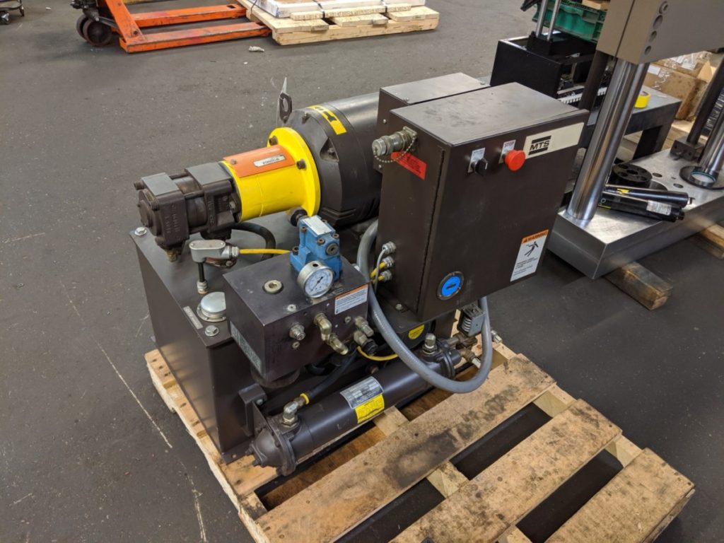 Hydraulic Power Supply Test Actuators Tensile Grips Test Controllers