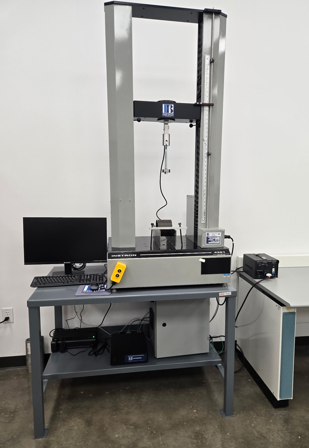 Reconditioned 5kN Instron Model 4201