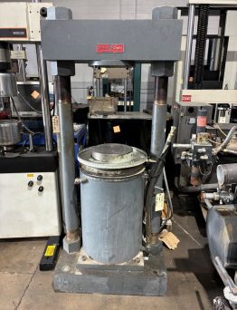 400K (2,000kN) Tinius Olsen Compression Only