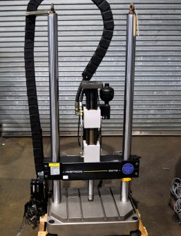 Instron Model 8872