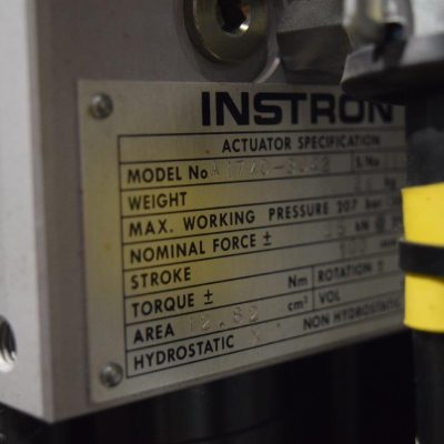 Instron 8872 Fatigue System