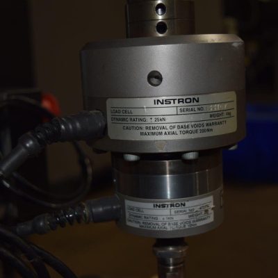 Instron 8872 Fatigue System