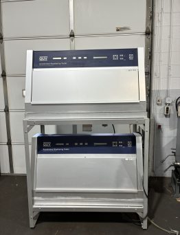 QUV Accelerated Weathering Tester Model QUV/SE