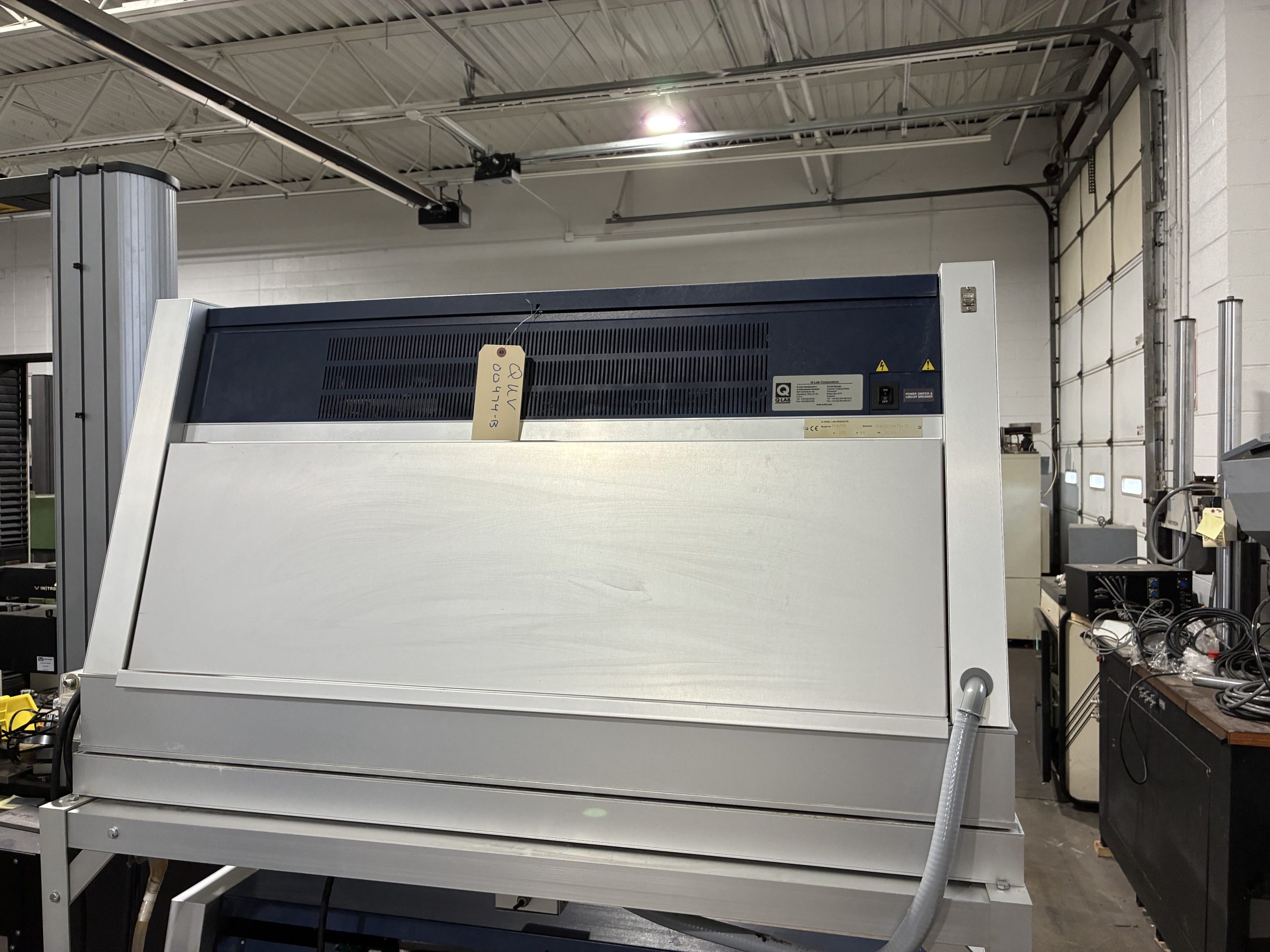 QUV Accelerated Weathering Tester Model QUV/SE