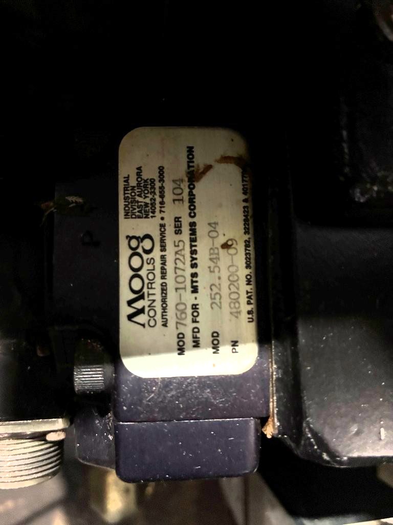 22KIP (100kN) MTS 318.10 Fatigue Load Frame