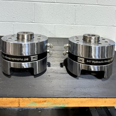 22KIP (100kN) MTS 647.10 Hydraulic Grips