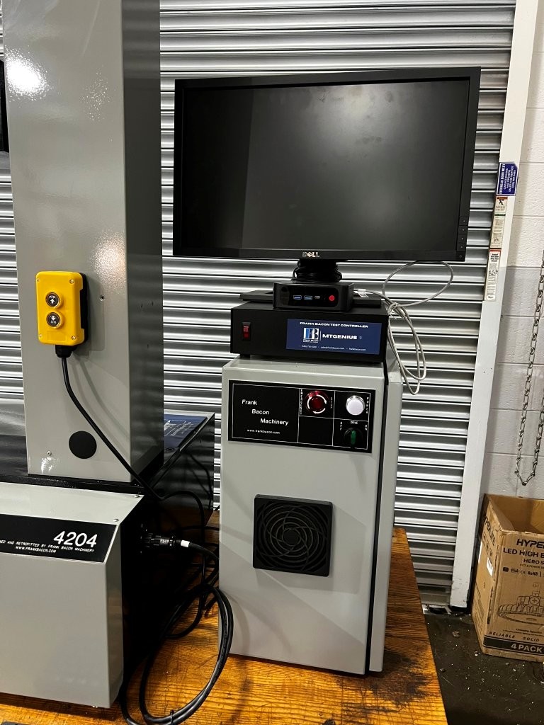 50kN Instron 4204 Bench Top Tensile Tester