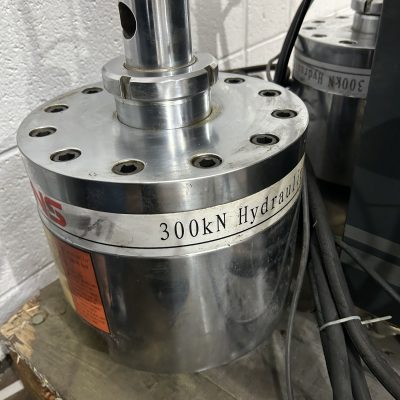 SANS Static Hydraulic Wedge Grips