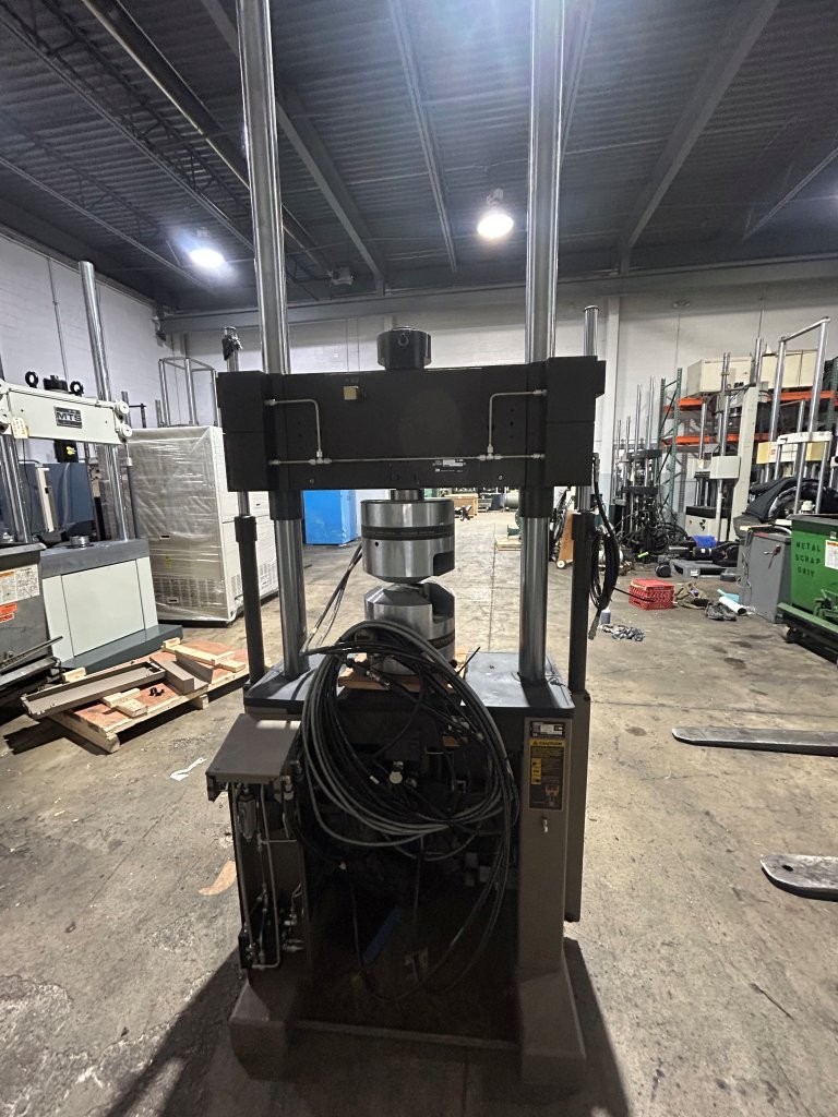 55KIP (250kN) MTS 380.25 Fatigue Load Frame