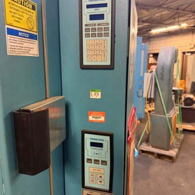 Thermotron Model SM-32C Environmental Chamber