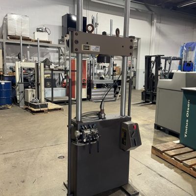 100kN MTS MODEL 318.10 Fatigue Load Frame