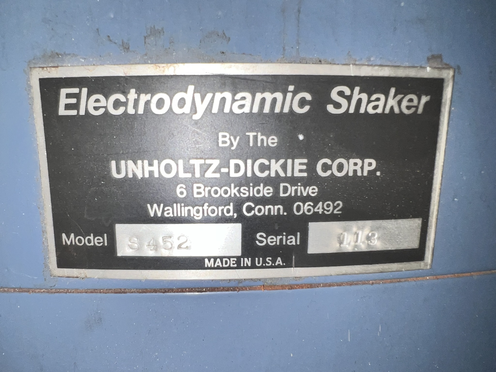 Unholtz-Dickie Model SA15-S452 Vibration System