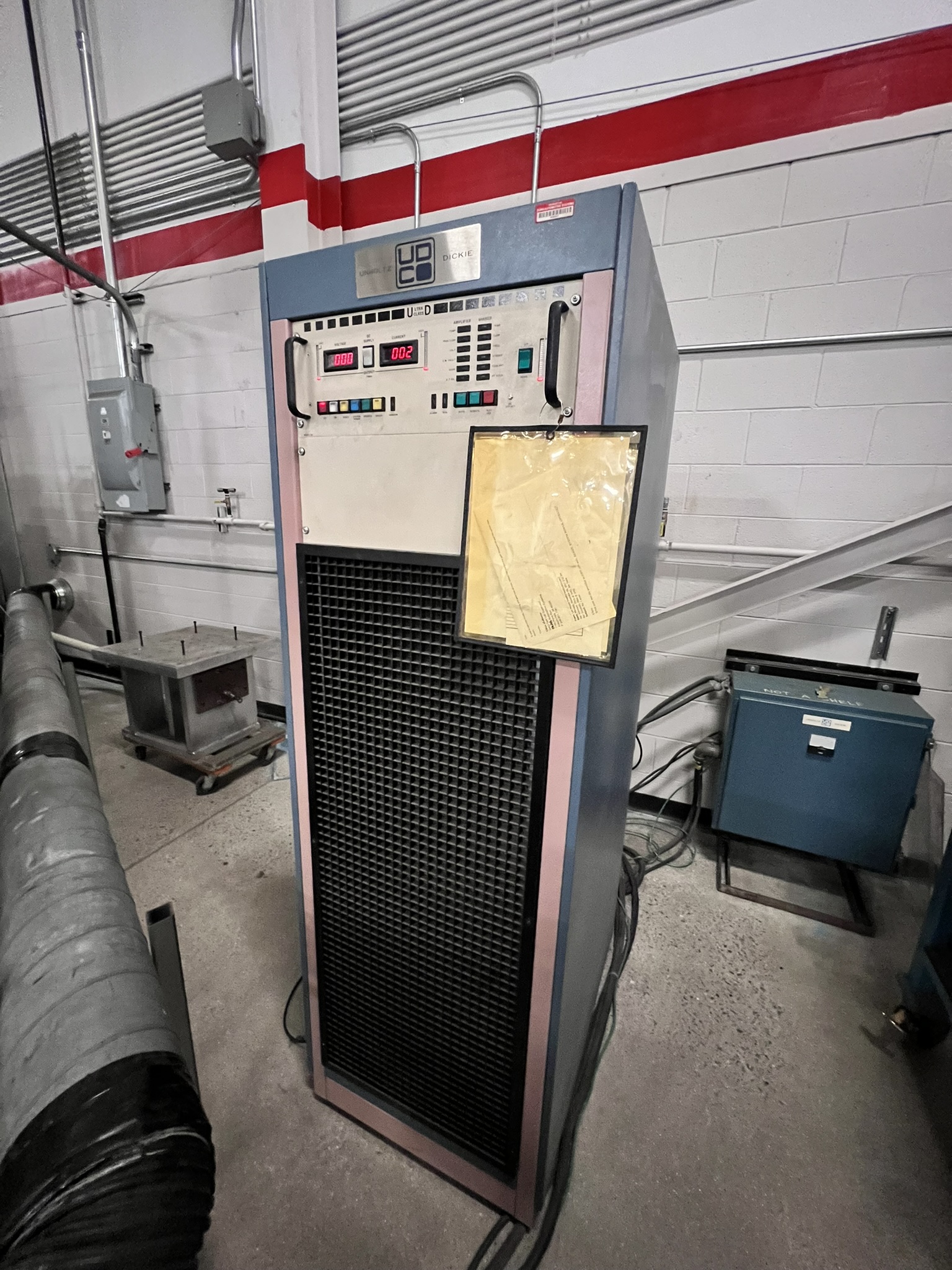 Unholtz-Dickie Model SA15-S452 Vibration System