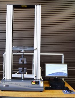 Instron Model 3365