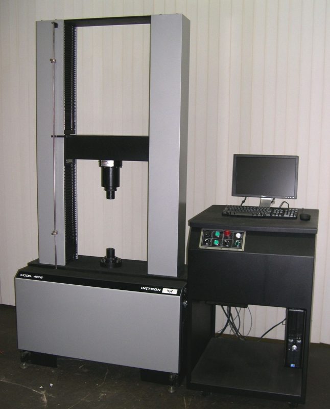 30K (150kN) Instron 4483 | Frank Bacon